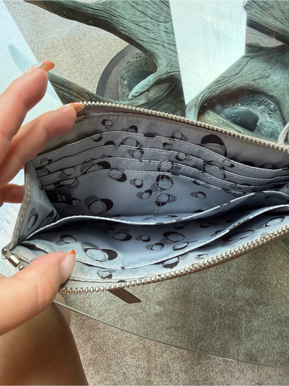 Coach Poppy NWOT Metallic Taupe Leather Wristlet Clutch PRISTINE - Picture 8 of 10
